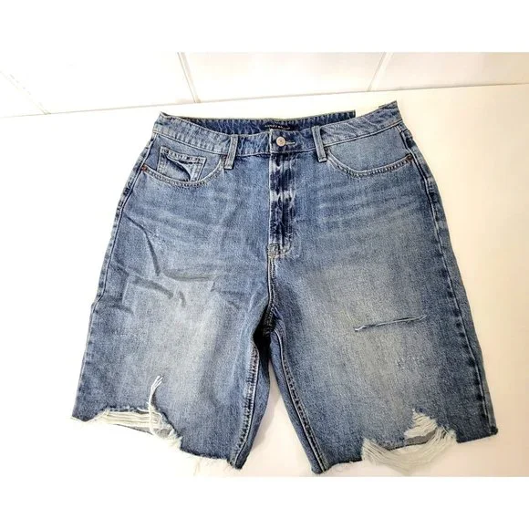 Lucky Brand High Rise Destroyed Denim Bermuda Shorts NWT - Picture 8 of 8